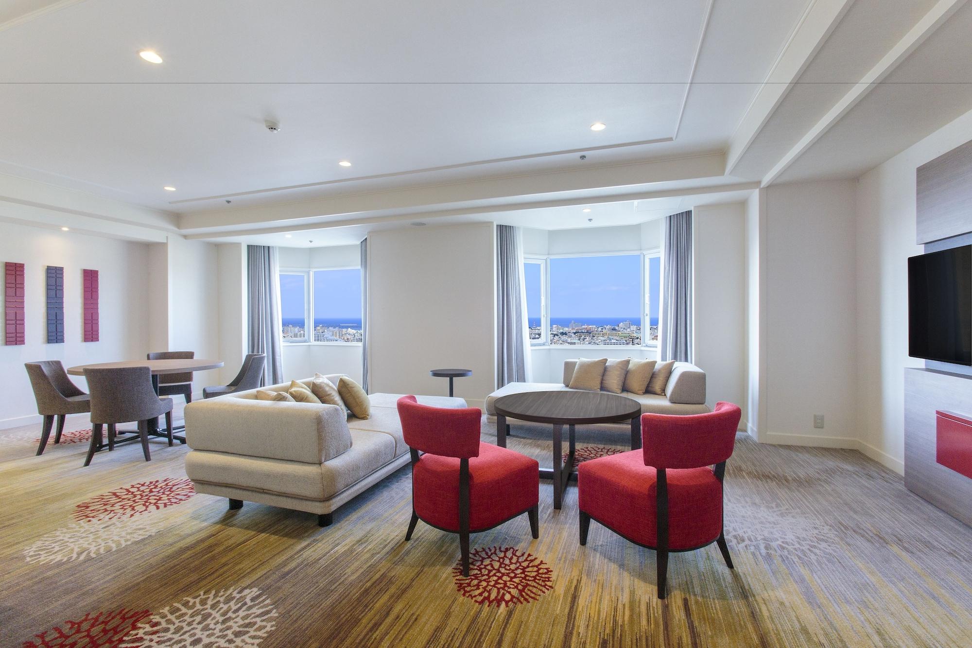Doubletree By Hilton Naha Shuri Castle Zewnętrze zdjęcie