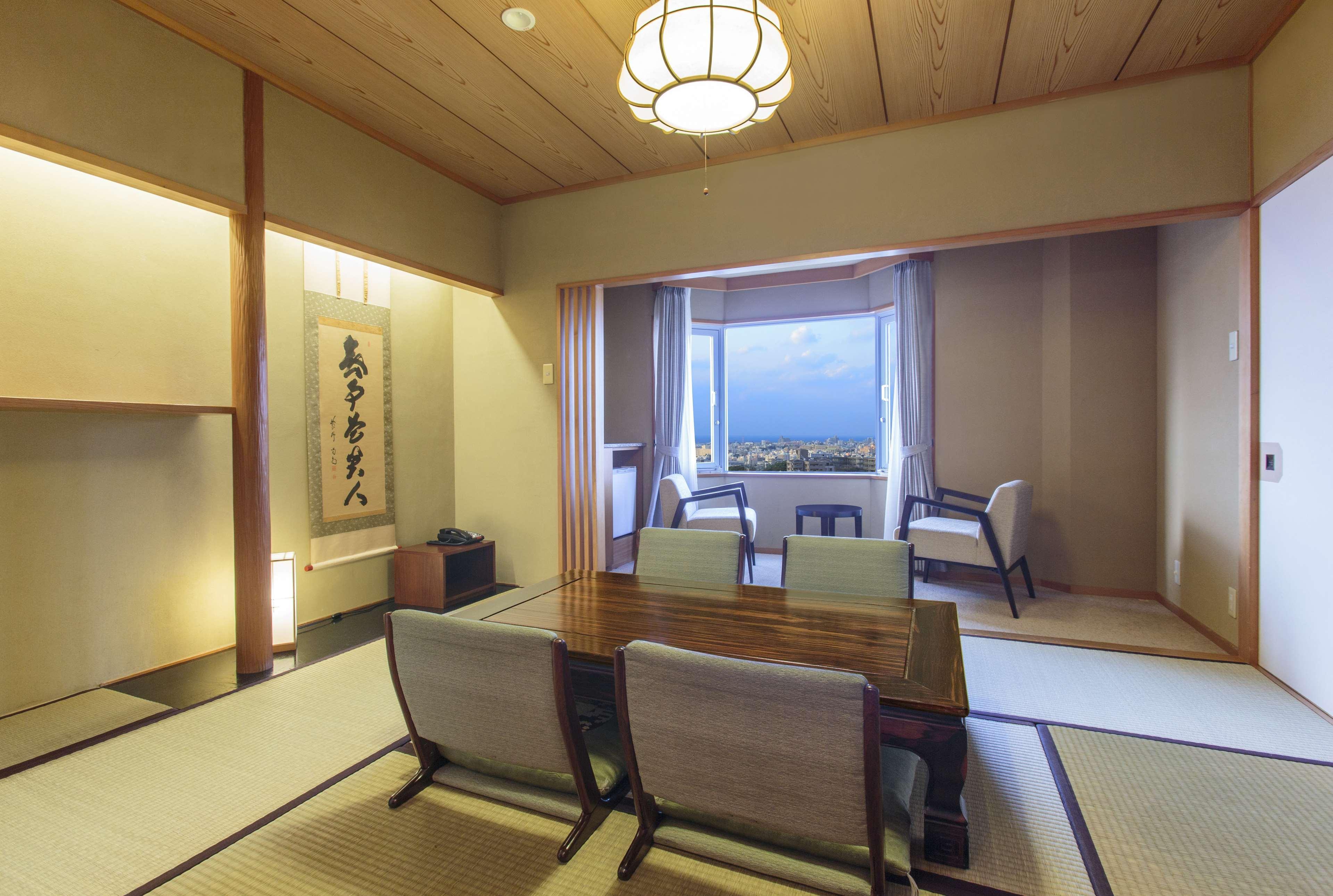 Doubletree By Hilton Naha Shuri Castle Zewnętrze zdjęcie