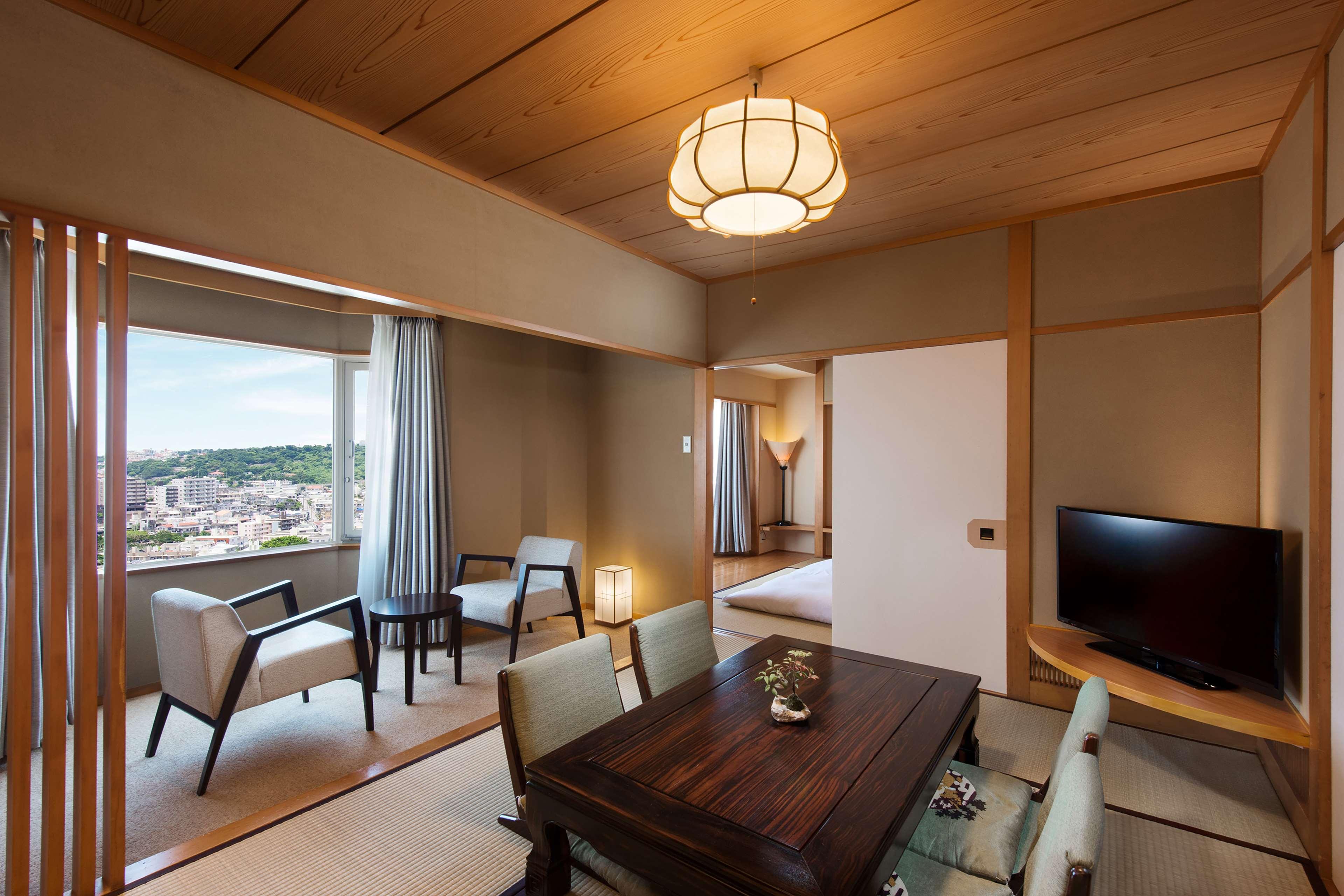 Doubletree By Hilton Naha Shuri Castle Zewnętrze zdjęcie