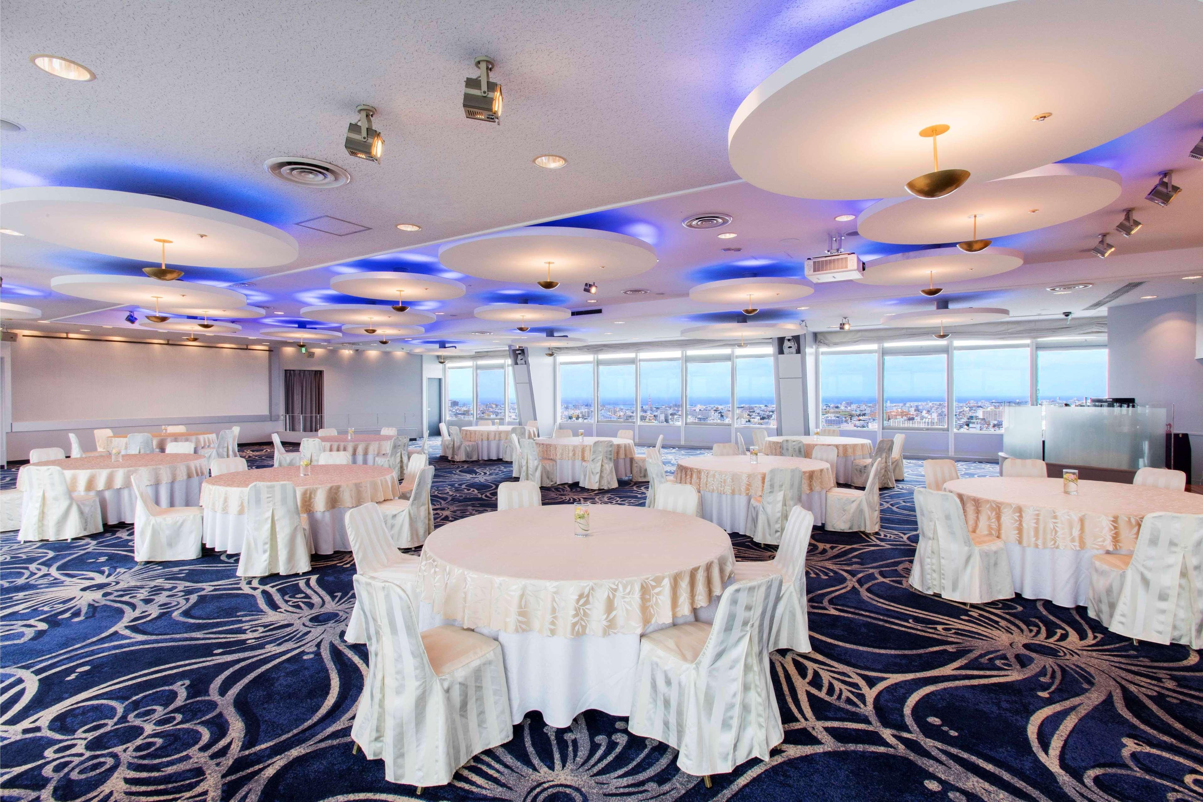 Doubletree By Hilton Naha Shuri Castle Zewnętrze zdjęcie