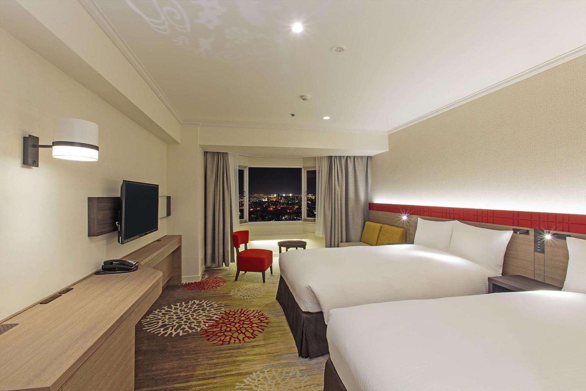 Doubletree By Hilton Naha Shuri Castle Zewnętrze zdjęcie