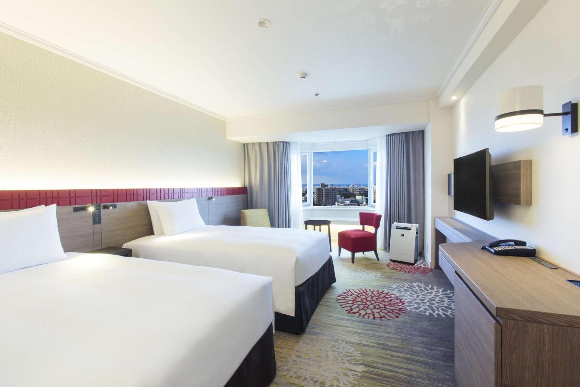 Doubletree By Hilton Naha Shuri Castle Zewnętrze zdjęcie