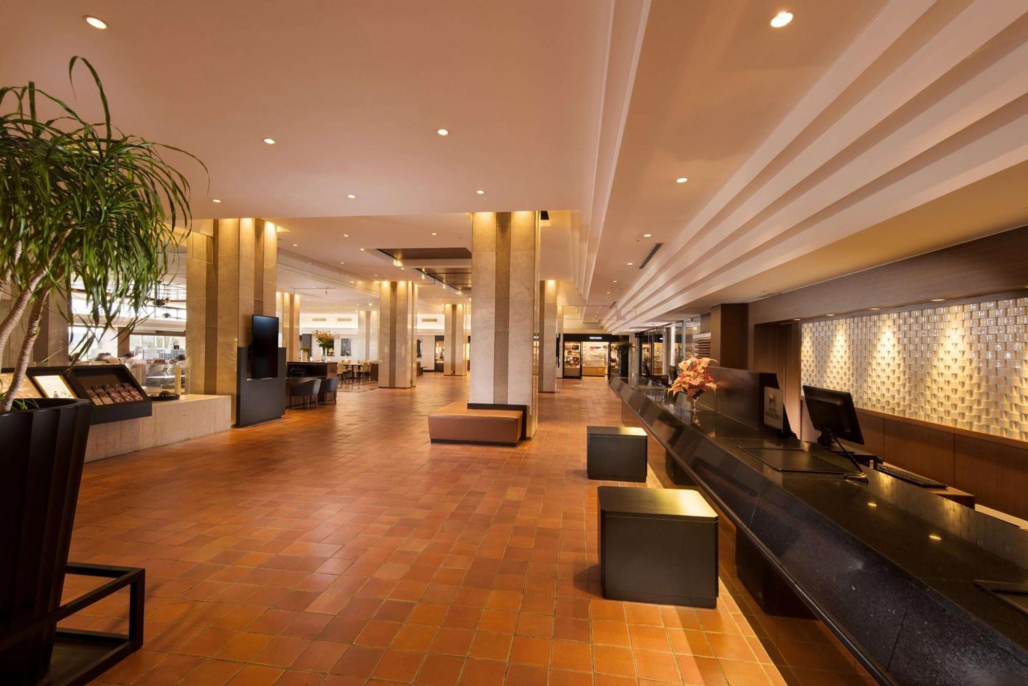 Doubletree By Hilton Naha Shuri Castle Zewnętrze zdjęcie