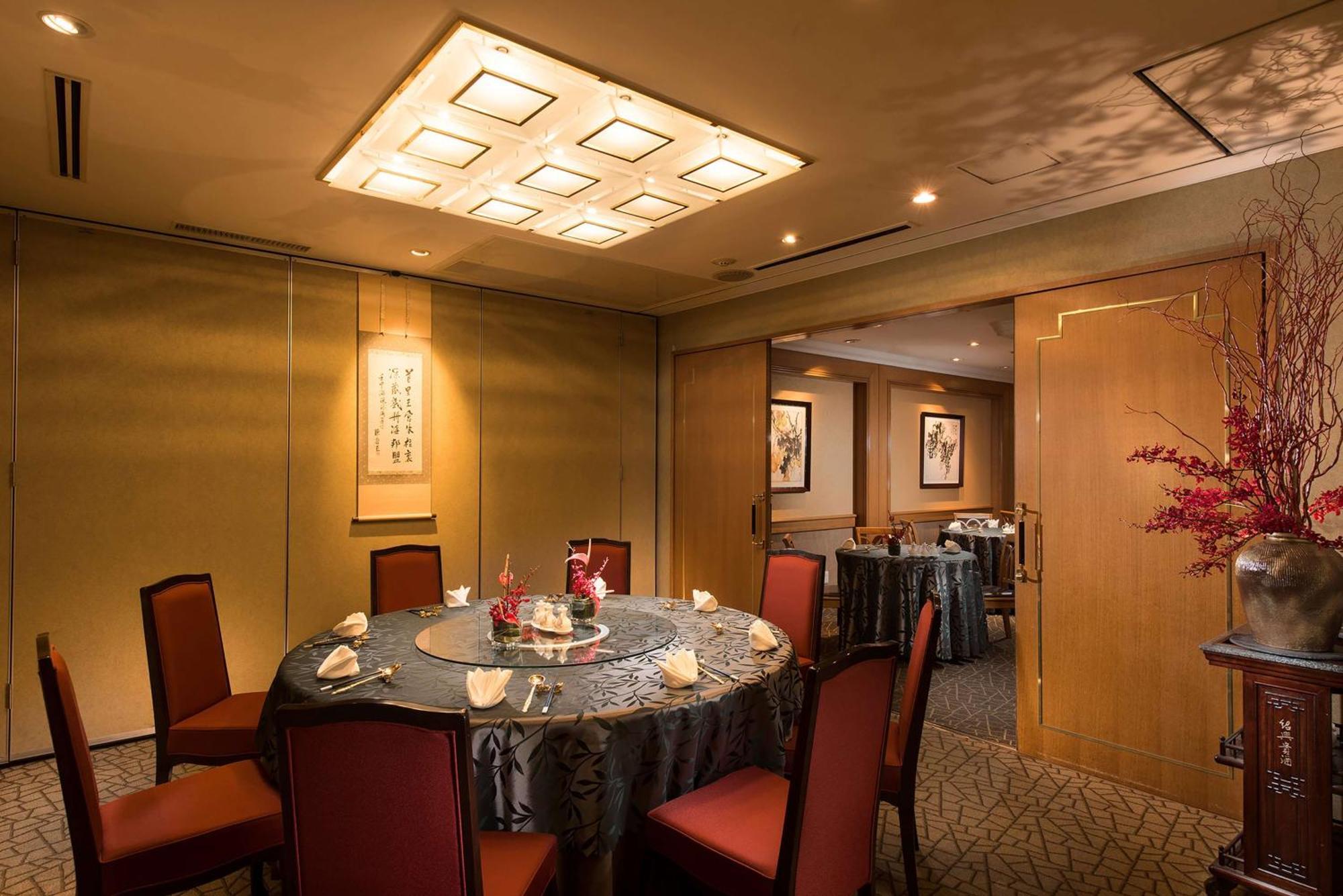 Doubletree By Hilton Naha Shuri Castle Zewnętrze zdjęcie